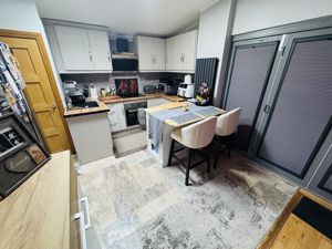 Photo 21- click for photo gallery